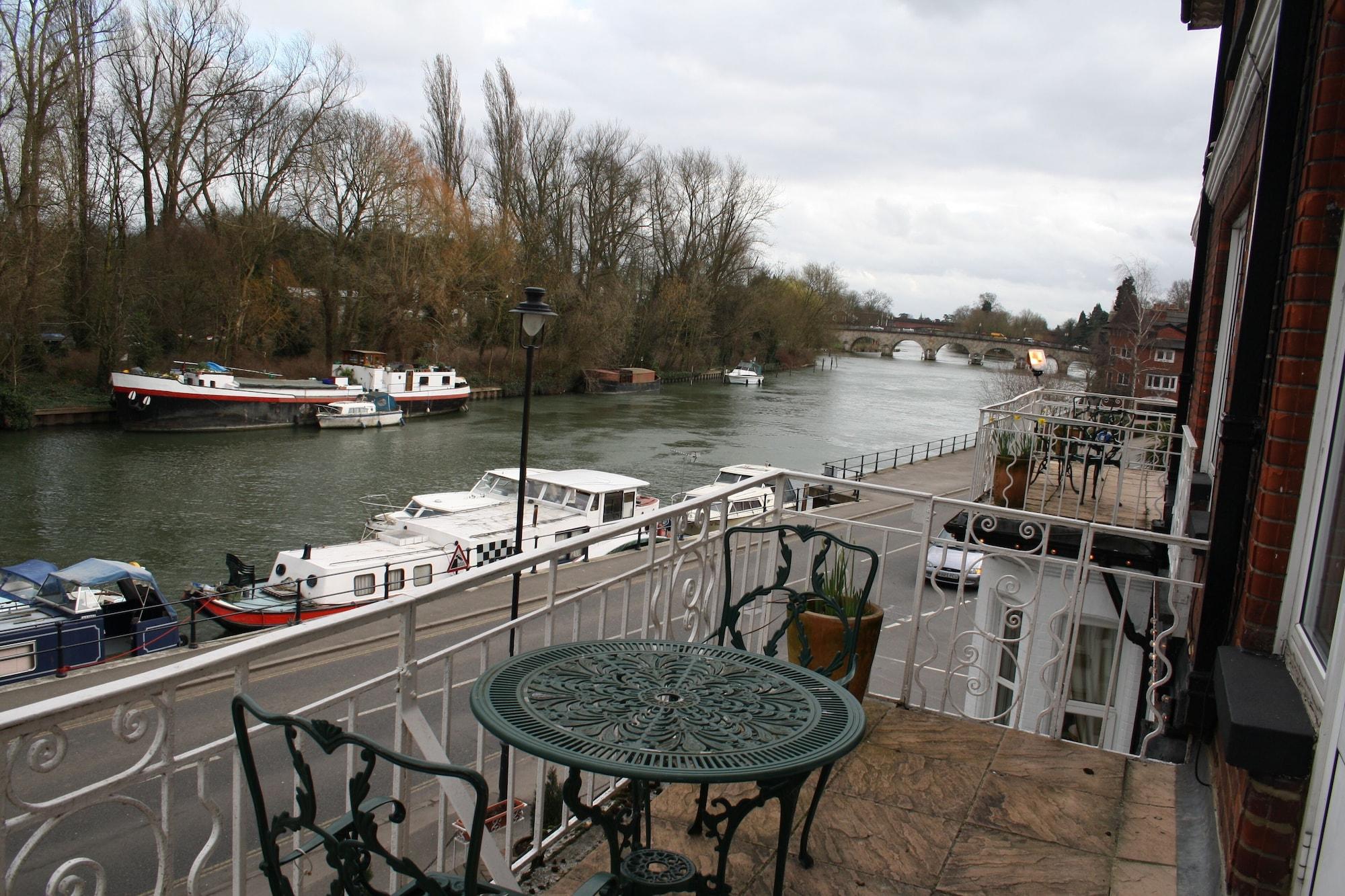 Uno Hotel Thames Μεϊντενχέντ Εξωτερικό φωτογραφία